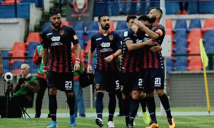 Calcio serie B, riscatto per il Cosenza