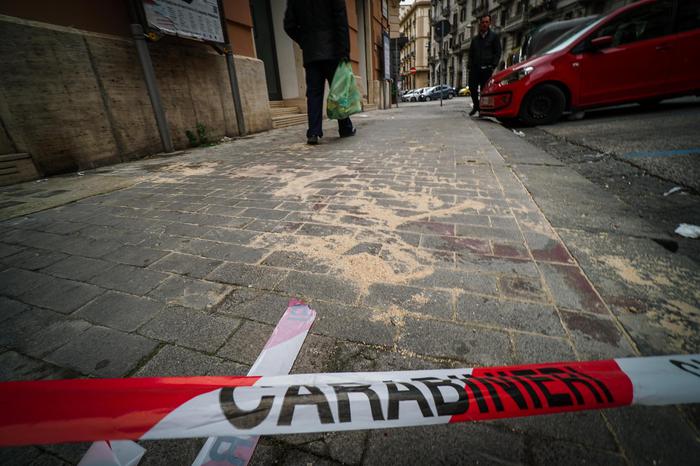 Rapina Napoli,omicidio volontario per CC