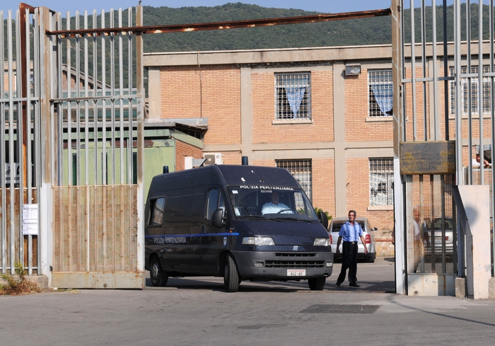 Stop colloqui,rivolta in carcere Salerno
