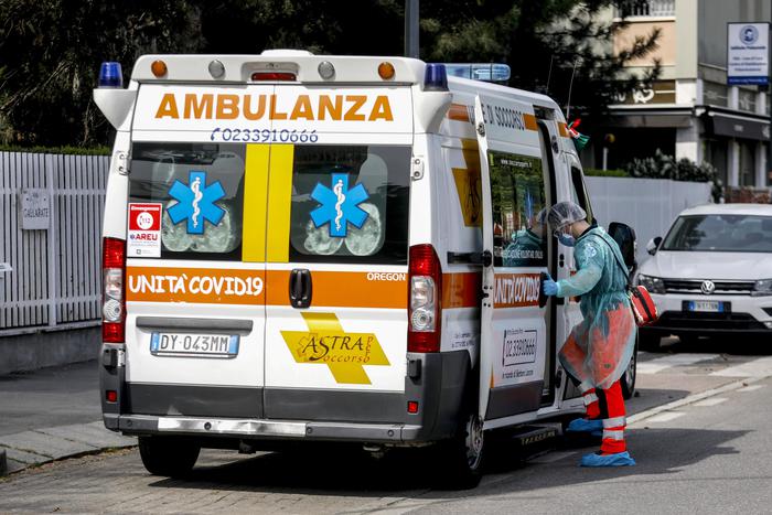 Covid-19: in Puglia oggi 8 decessi e 69 nuovi contagi.