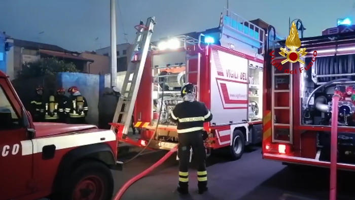 Incendio in casa,morto un ex docente dell’Università della Calabria
