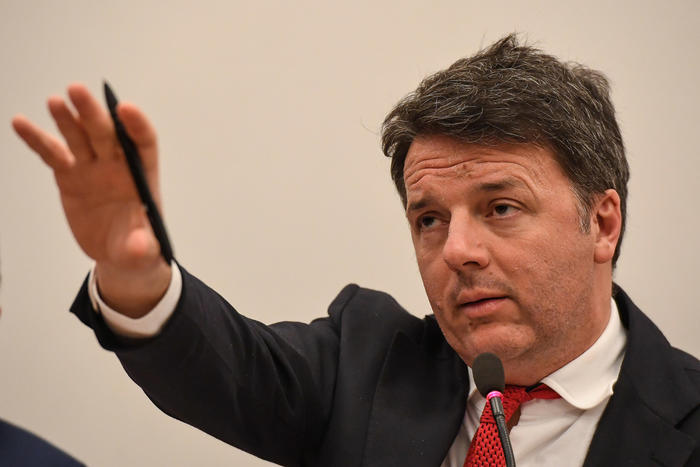 Matteo Renzi, su fase 2 norme incomprensibili