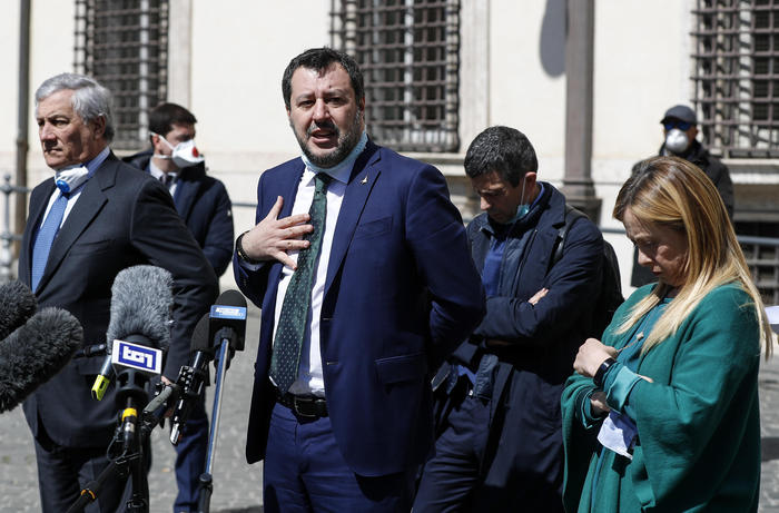 Salvini, il Mes è una truffa