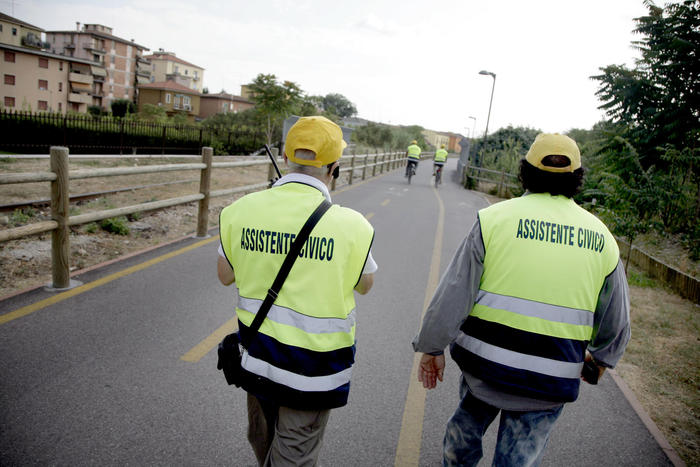 Il caso degli assistenti civici. Viminale: ‘Mai informati’