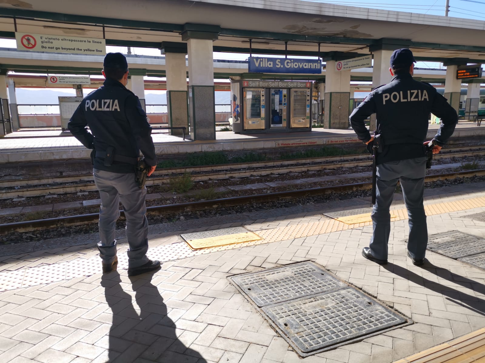 Villa San Giovanni (RC)- molesta una studentessa arrestato nei pressi della stazione ferroviaria