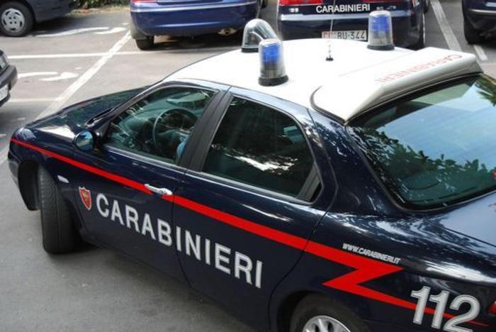 Non si ferma all’alt dei Cc e si dà alla fuga, arrestato