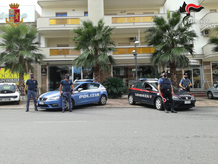 Covid: controlli movida a Corigliano Rossano, chiusi 2 locali