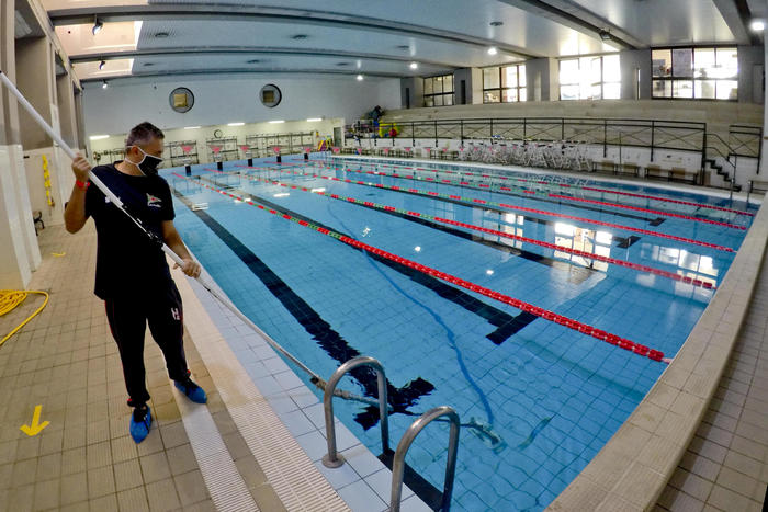 Covid: protesta a Cosenza titolari piscine e palestre