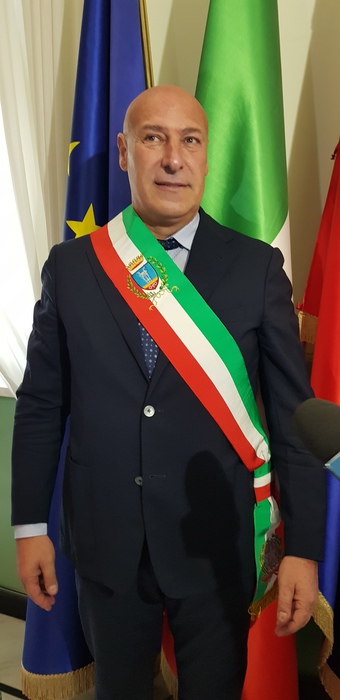 Crotone: si é insediato il sindaco Voce; “lavorerò per tutti”.