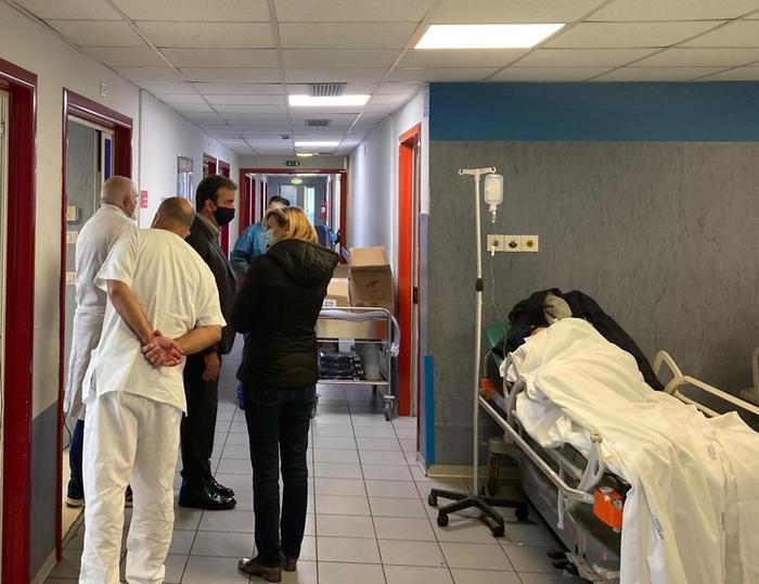 Covid: sindaco Cosenza chiede allestimento ospedale da campo