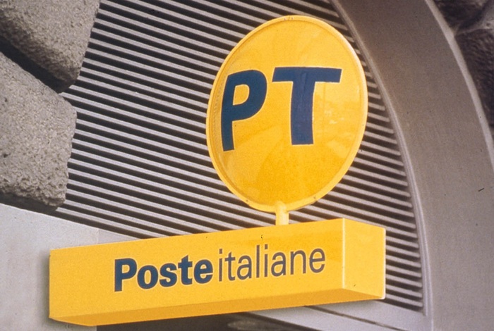 Rapinato dipendente poste a Pizzo, aveva denaro per pensioni