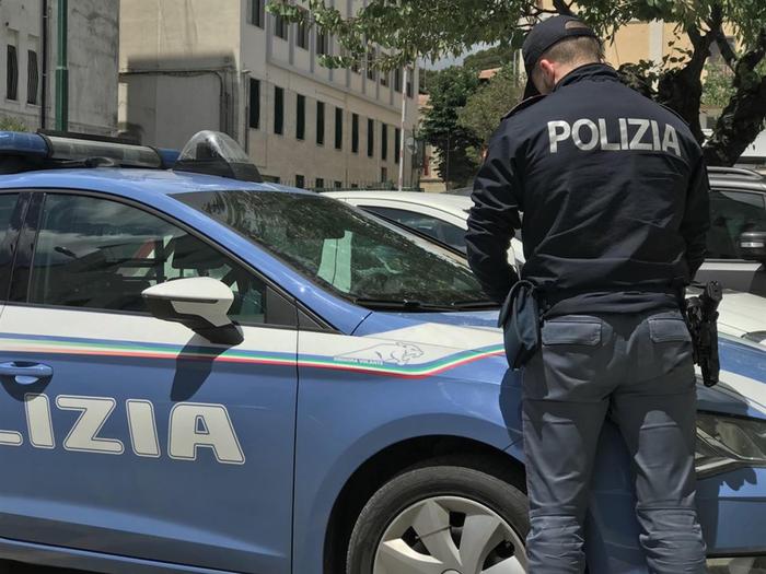 Terrorismo: auto addestramento per attentati, arrestato