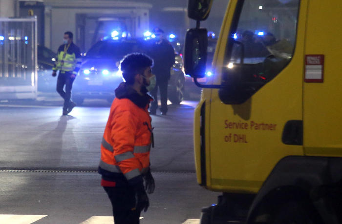 Covid: vaccini Pfizer arrivati a Malpensa alle 4