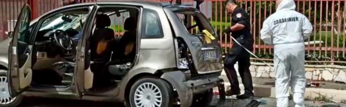 Una bomba fatta esplodere sotto un auto nel Foggiano