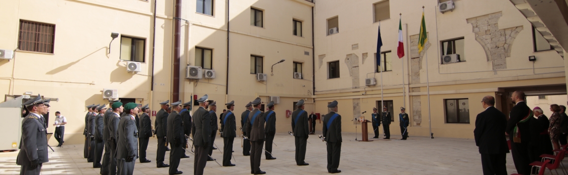 CERIMONIA DI AVVICENDAMENTO DEL COMANDANTE REGIONALE CALABRIA.