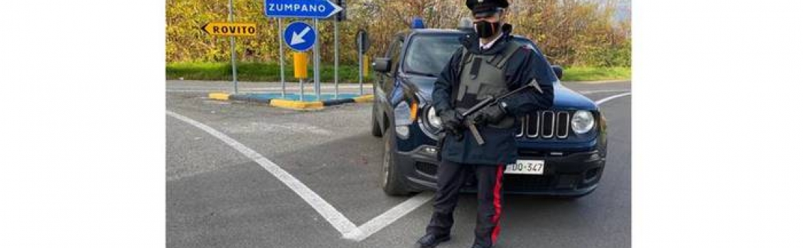 Tenta di uccidere il fratello con bombola del gas, arrestato