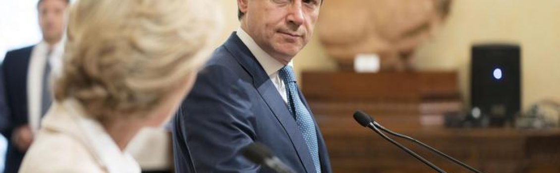 Coronavirus, Conte: ‘Ammorbidire regole UE o faremo senza l’Europa’. Vertice con Di Maio e Gualtieri