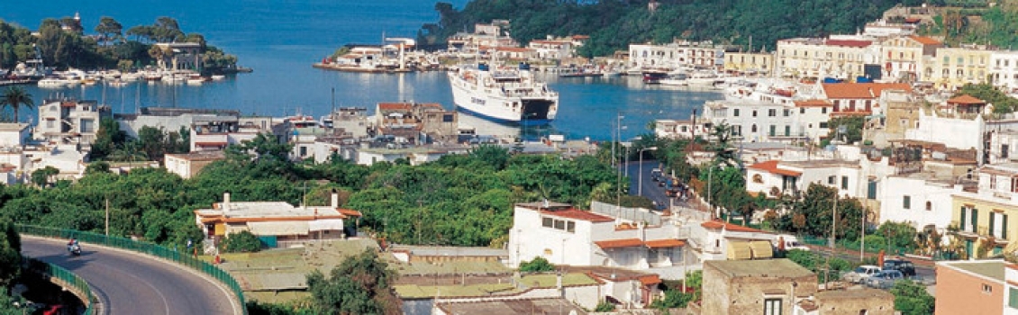 Ischia, stop turisti lombardi e veneti