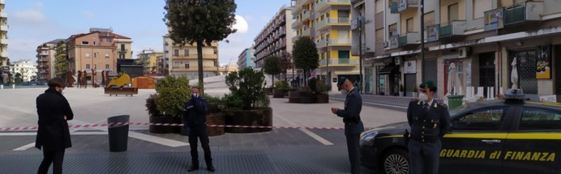 Piazza sequestrata: chiuse indagini per Occhiuto e altri 12