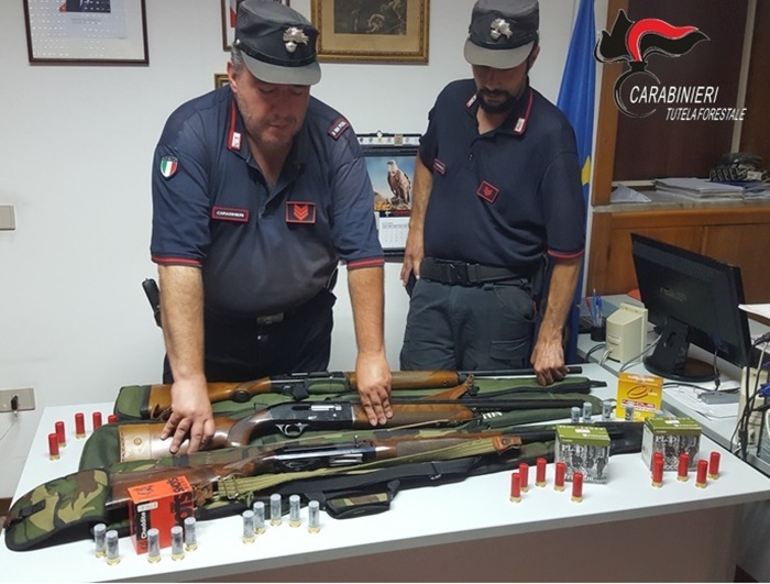 Caccia: Carabinieri forestali denunciano tre persone
